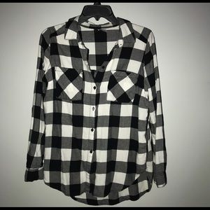 H&M | Plaid Button Flannel